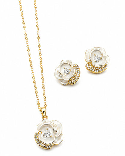 Ivory Rose Pendant Set
