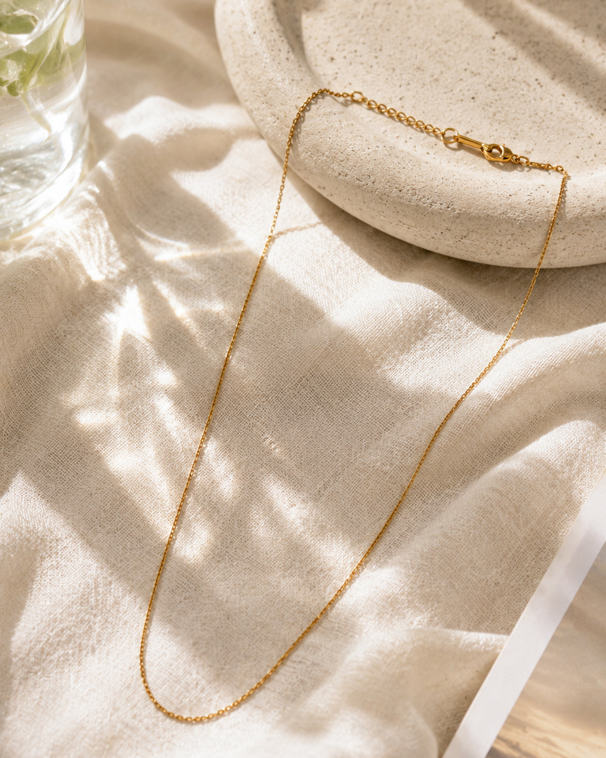 Classic gold chain