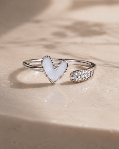 Amour heart ring