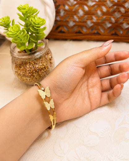 Golden three butterfly bracelet band