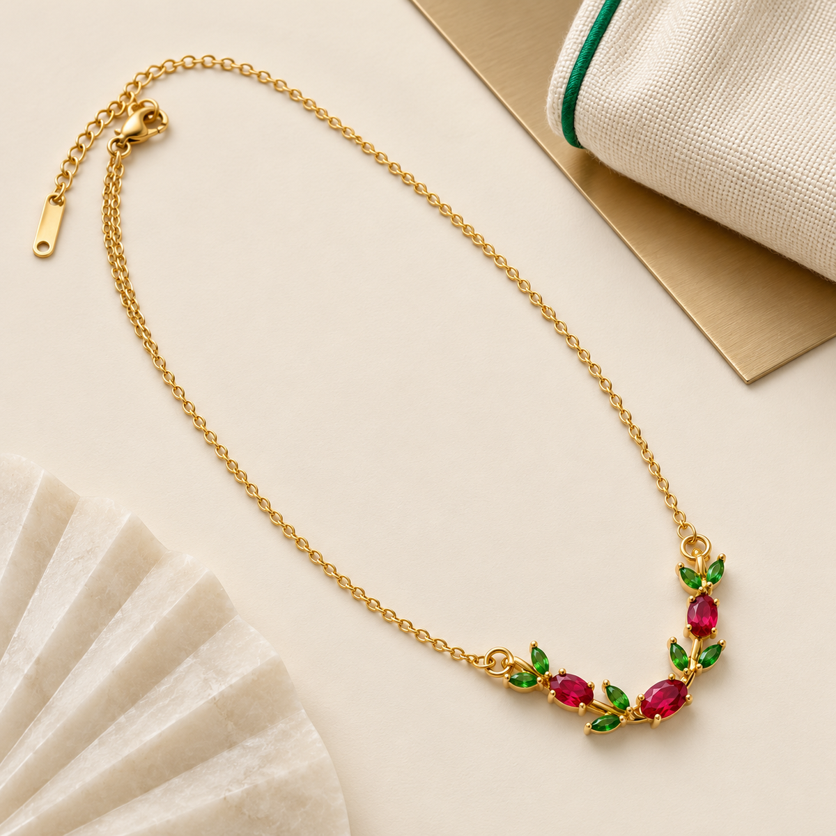 Tulip Pendant Chain