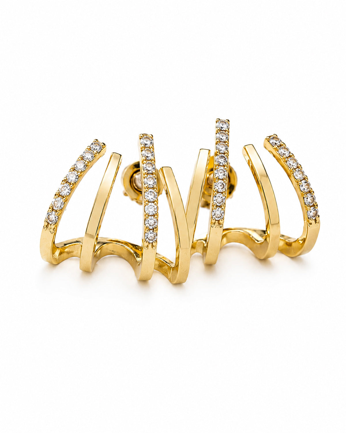 Gold plated studded claw earring